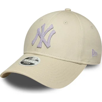 Casquette courbée beige ajustable pour femme 9FORTY Metallic New York Yankees MLB New Era