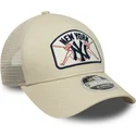 casquette-trucker-beige-9forty-m-crown-a-frame-new-york-yankees-mlb-new-era