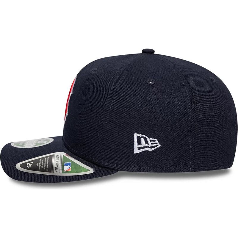 casquette-courbee-bleue-marine-snapback-9seventy-stretch-snap-player-replica-boston-red-sox-mlb-new-era