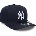 casquette-courbee-bleue-marine-snapback-9seventy-stretch-snap-player-replica-new-york-yankees-mlb-new-era