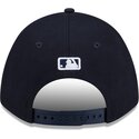 casquette-courbee-bleue-marine-snapback-9forty-m-crown-hall-of-fame-new-york-yankees-mlb-new-era