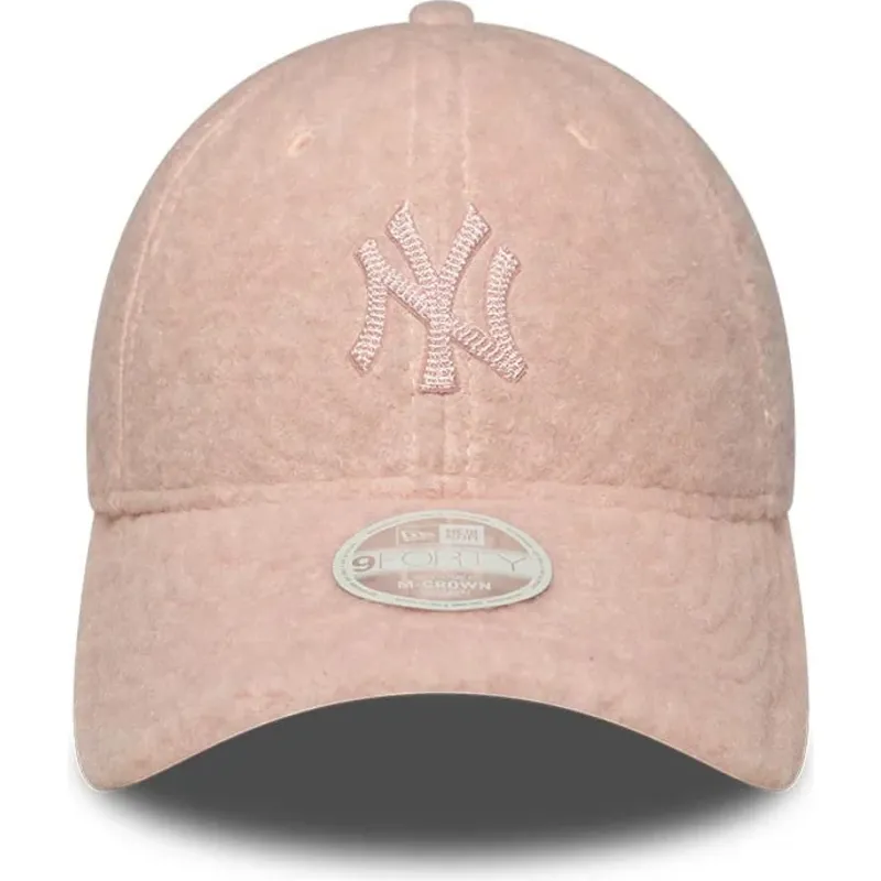 casquette-courbee-rose-snapback-pour-femme-avec-logo-rose-9forty-m-crown-winter-borg-new-york-yankees-mlb-new-era casquette-courbee-rose-snapback-pour-femme-avec-logo-rose-9forty-m-crown-winter-borg-new-york-yankees-mlb-new-era