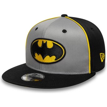 Casquette plate grise et noire snapback pour enfant 9FIFTY Piping Batman DC Comics New Era