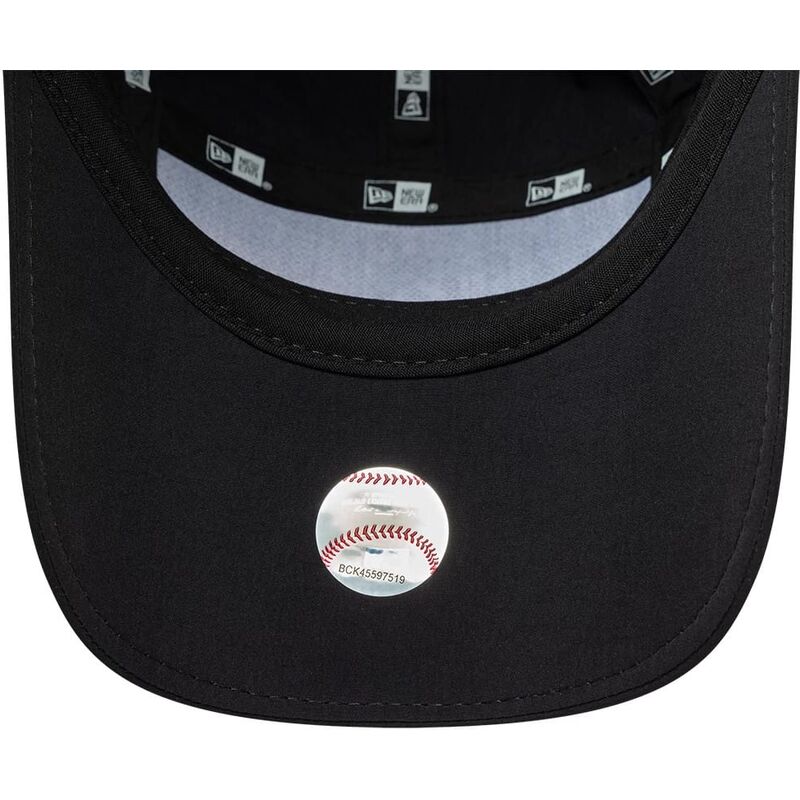casquette-trucker-noire-avec-logo-noir-runner-tech-midi-los-angeles-dodgers-mlb-new-era casquette-trucker-noire-avec-logo-noir-runner-tech-midi-los-angeles-dodgers-mlb-new-era