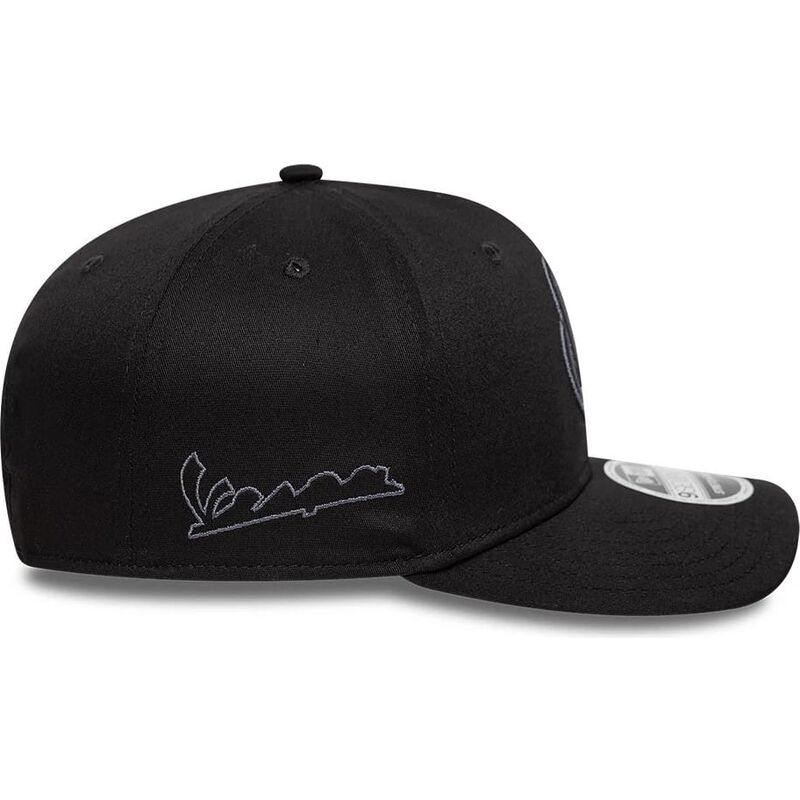 casquette-courbee-noire-snapback-avec-logo-noir-9seventy-stretch-snap-seasonal-vespa-piaggio-new-era casquette-courbee-noire-snapback-avec-logo-noir-9seventy-stretch-snap-seasonal-vespa-piaggio-new-era