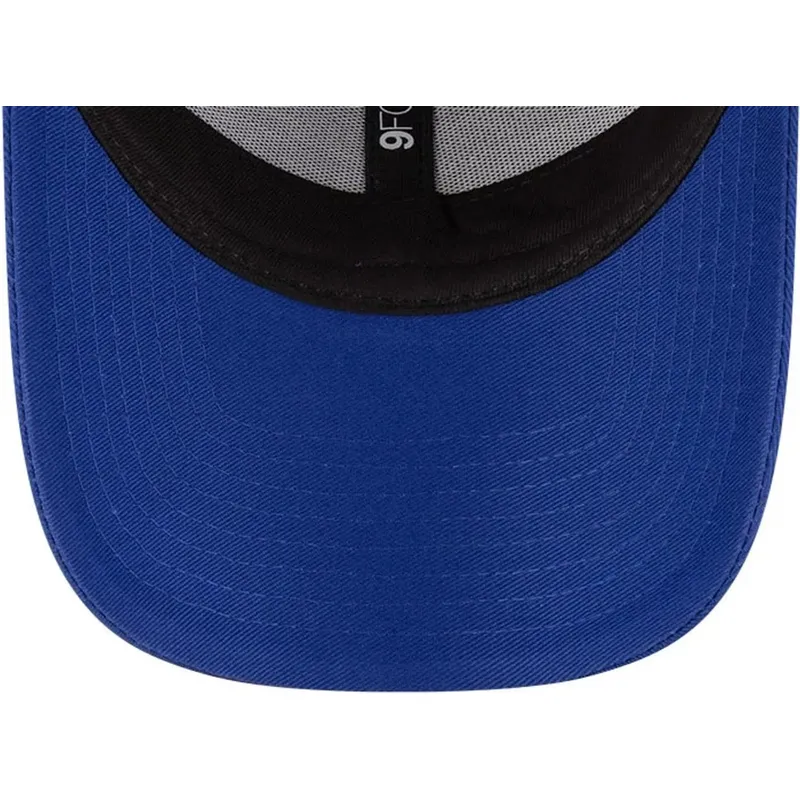 casquette-courbee-bleue-snapback-9forty-essential-red-bull-racing-formula-1-new-era casquette-courbee-bleue-snapback-9forty-essential-red-bull-racing-formula-1-new-era