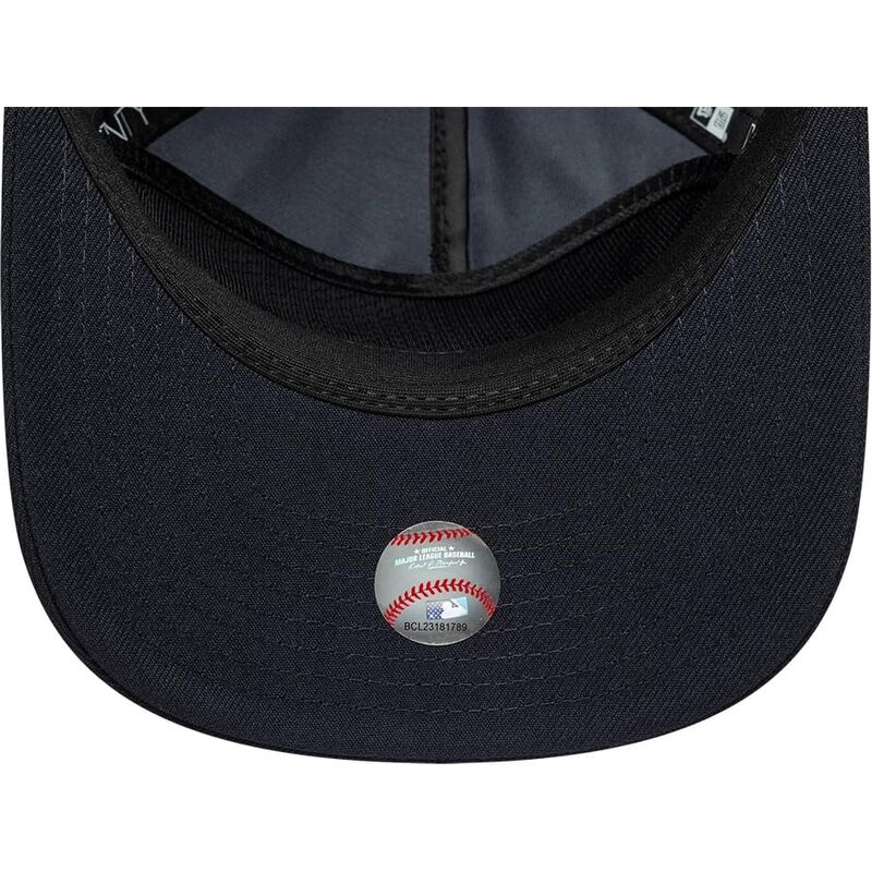 casquette-courbee-grise-et-bleue-marine-snapback-19twenty-graphic-los-angeles-dodgers-mlb-new-era casquette-courbee-grise-et-bleue-marine-snapback-19twenty-graphic-los-angeles-dodgers-mlb-new-era