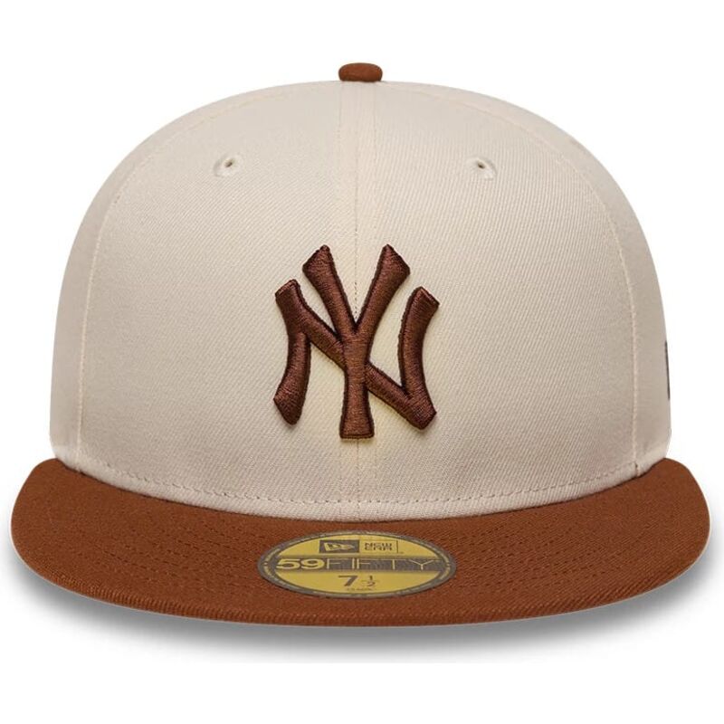 casquette-plate-marron-et-beige-ajustee-avec-logo-marron-59fifty-league-essential-new-york-yankees-mlb-new-era