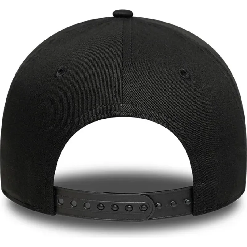 casquette-courbee-noire-snapback-avec-logo-dore-e-frame-metallic-outline-new-york-yankees-mlb-new-era casquette-courbee-noire-snapback-avec-logo-dore-e-frame-metallic-outline-new-york-yankees-mlb-new-era