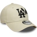 casquette-courbee-beige-ajustable-avec-logo-noir-9forty-outdoor-icon-los-angeles-dodgers-mlb-new-era