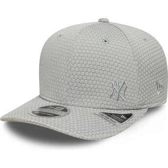 Casquette courbée grise snapback avec logo grise 9SEVENTY Stretch Snap Mesh Flawless New York Yankees MLB New Era
