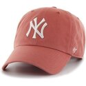 casquette-courbee-rouge-claire-ajustable-clean-up-no-loop-label-island-red-new-york-yankees-mlb-47-brand