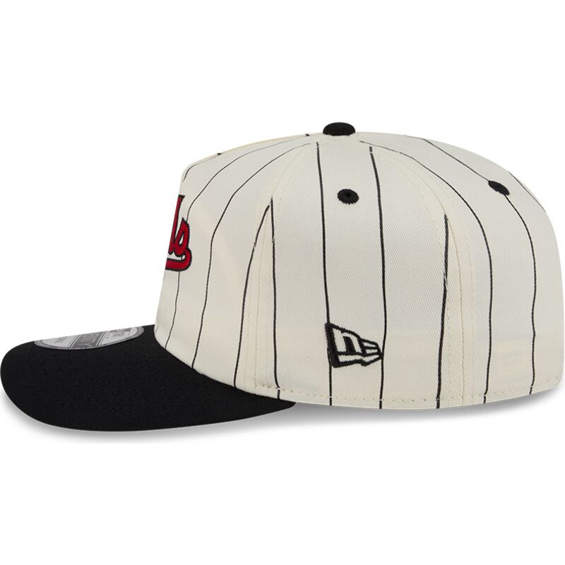 casquette-courbee-beige-et-noire-snapback-19twenty-pinstripe-chicago-bulls-nba-new-era