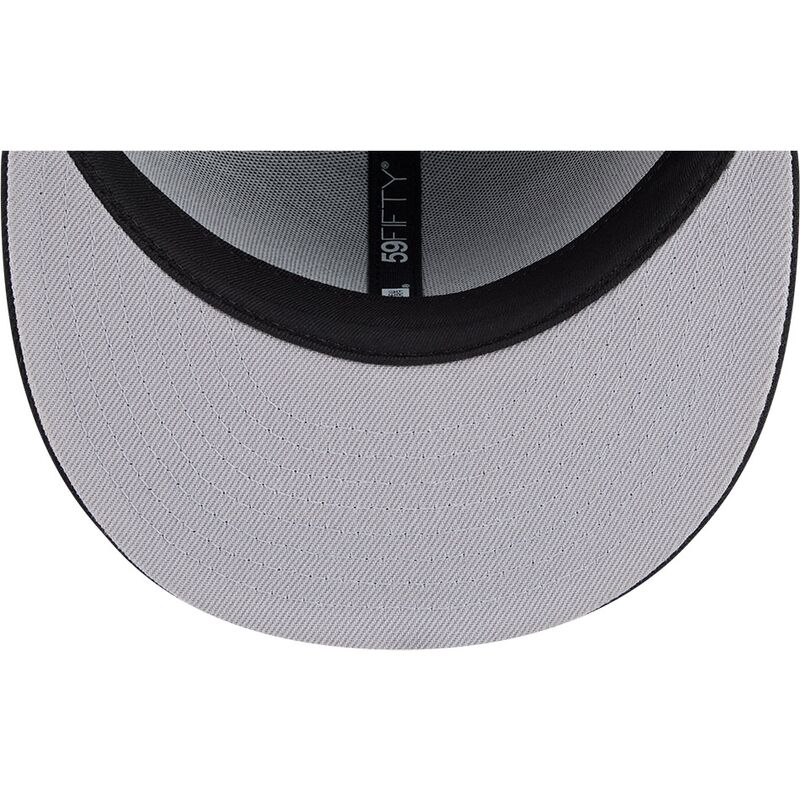 casquette-plate-noire-ajustee-59fifty-rhinestone-badge-chicago-white-sox-mlb-new-era