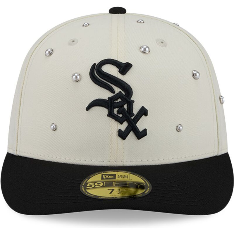 casquette-courbee-beige-et-noire-ajustee-59fifty-beads-na-lifestyle-f1-chicago-white-sox-mlb-new-era