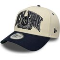 casquette-courbee-beige-et-bleue-marine-snapback-e-frame-wordmark-suede-new-york-yankees-mlb-new-era