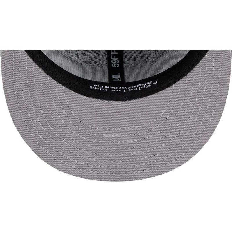 casquette-plate-bleue-marine-ajustee-59fifty-spike-lee-crossed-bats-new-york-yankees-mlb-new-era casquette-plate-bleue-marine-ajustee-59fifty-spike-lee-crossed-bats-new-york-yankees-mlb-new-era
