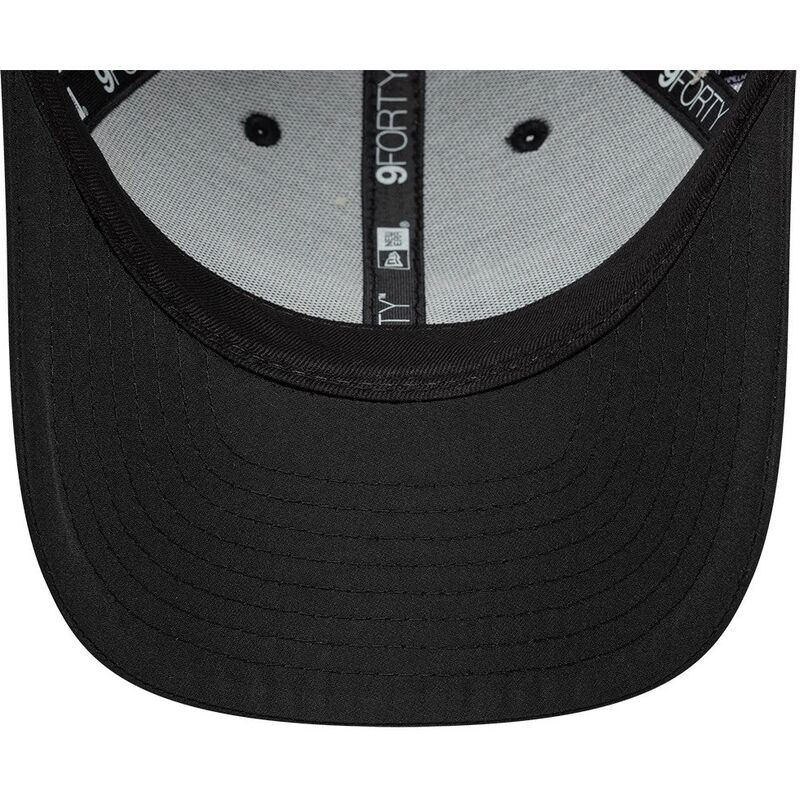casquette-courbee-noire-snapback-9forty-m-crown-featherweight-poly-fc-barcelona-laliga-new-era