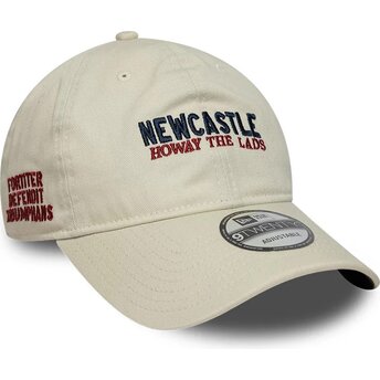 Casquette courbée beige ajustable 9TWENTY Wordmark Howay The Lads Newcastle United Football Club Premier League New Era