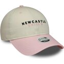 casquette-courbee-beige-et-rose-ajustable-pour-femme-9twenty-newcastle-united-football-club-premier-league-new-era