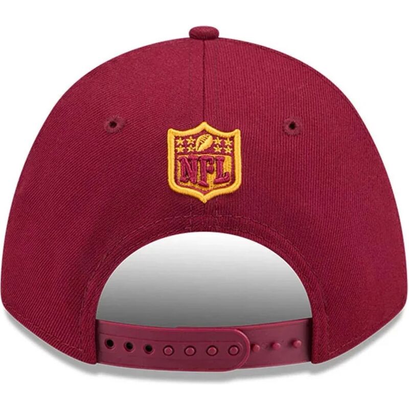casquette-courbee-rouge-snapback-9forty-m-crown-team-washington-commanders-nfl-new-era