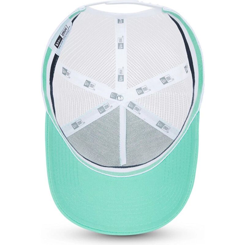 casquette-trucker-verte-et-blanche-a-frame-fishing-new-era