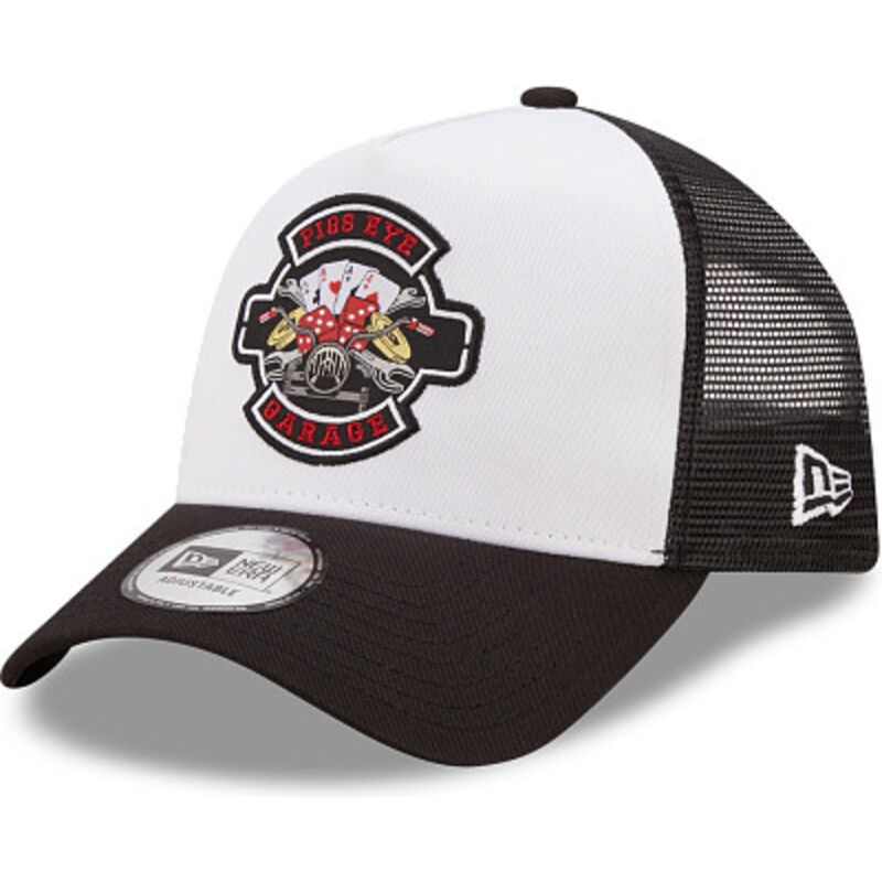 casquette-trucker-noire-et-blanche-a-frame-location-icon-pigs-eye-garage-new-era