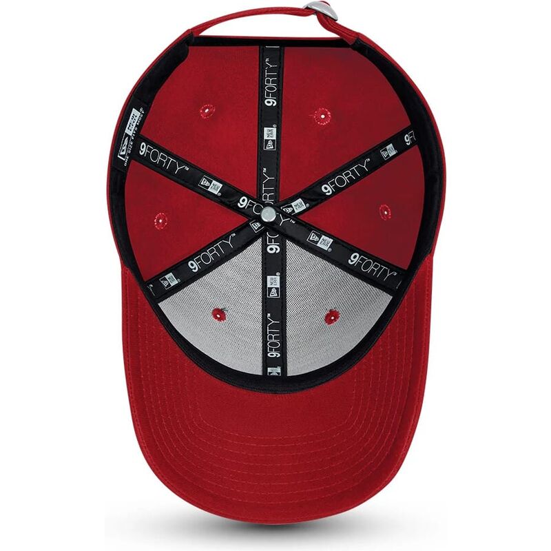 casquette-courbee-rouge-ajustable-9forty-basic-flag-new-era
