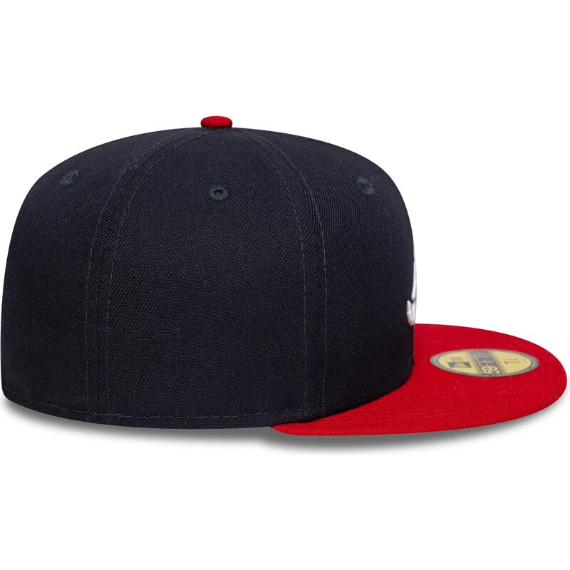 casquette-plate-bleue-marine-et-rouge-ajustee-59fifty-ac-perf-atlanta-braves-mlb-new-era
