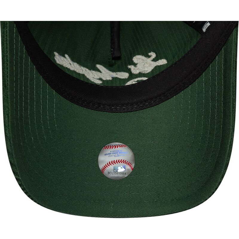 casquette-courbee-verte-ajustable-9twenty-a-frame-cord-script-los-angeles-dodgers-mlb-new-era casquette-courbee-verte-ajustable-9twenty-a-frame-cord-script-los-angeles-dodgers-mlb-new-era
