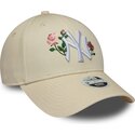 casquette-courbee-beige-snapback-pour-femme-9forty-rose-sequin-new-york-yankees-mlb-new-era