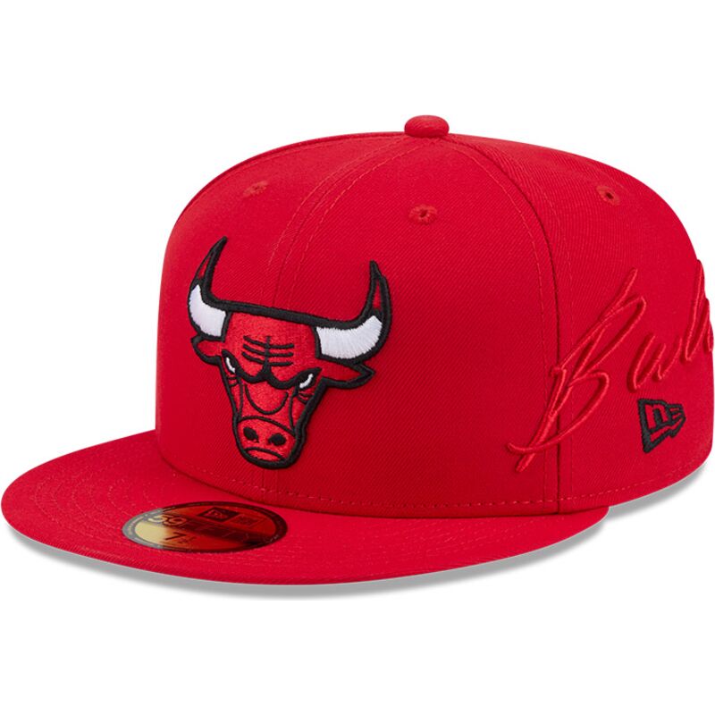 casquette-plate-rouge-ajustee-59fifty-side-script-chicago-bulls-nba-new-era