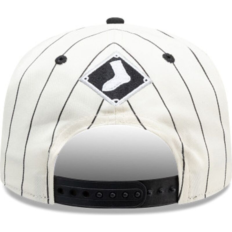 casquette-courbee-noire-et-blanche-snapback-19twenty-pinstripe-chicago-white-sox-mlb-new-era casquette-courbee-noire-et-blanche-snapback-19twenty-pinstripe-chicago-white-sox-mlb-new-era