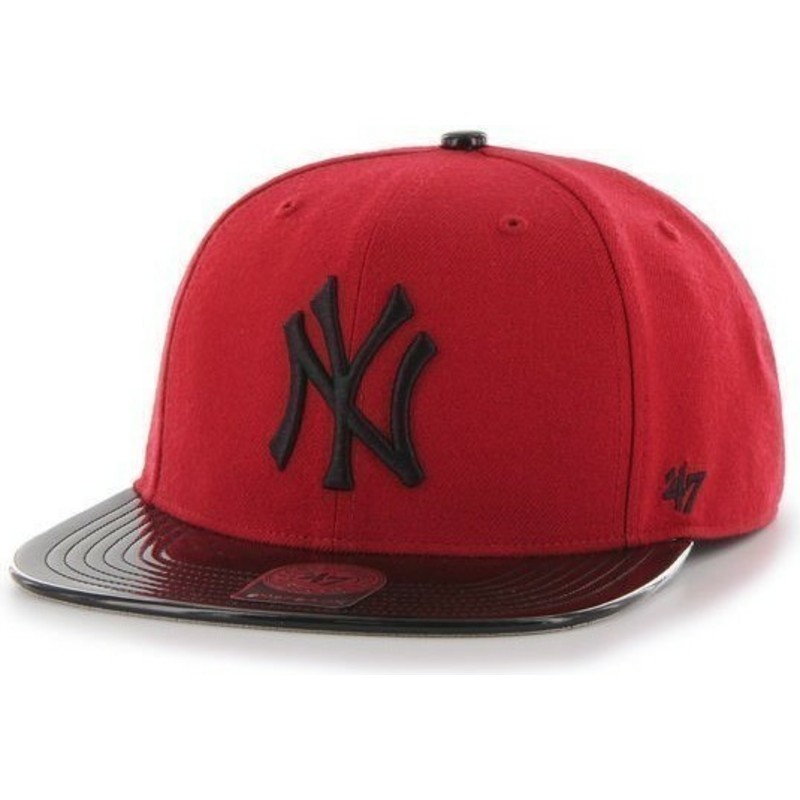 casquette-plate-rouge-snapback-avec-visiere-brillante-mlb-newyork-yankees-47-brand