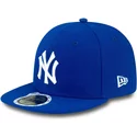 casquette-plate-bleue-ajustee-pour-enfant-59fifty-essential-new-york-yankees-mlb-new-era